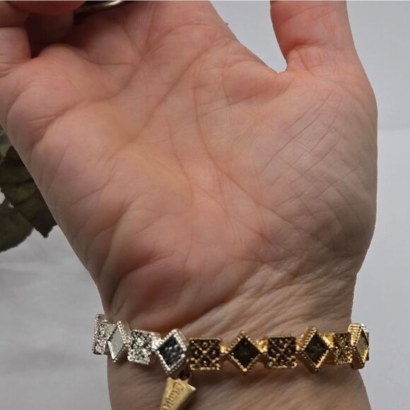 "5/$25" Eremish Geometric Gold & Silvertone Stretch Bracelet Sz Small - Picture 5 of 7